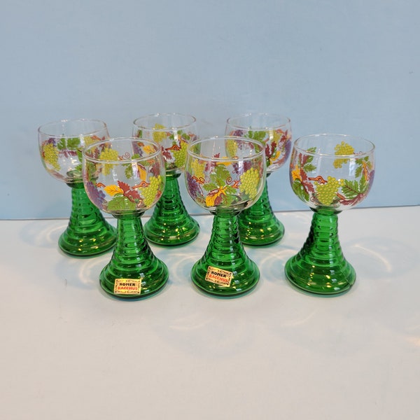 Set of six Bacchus Romer beehive stem wine glasses