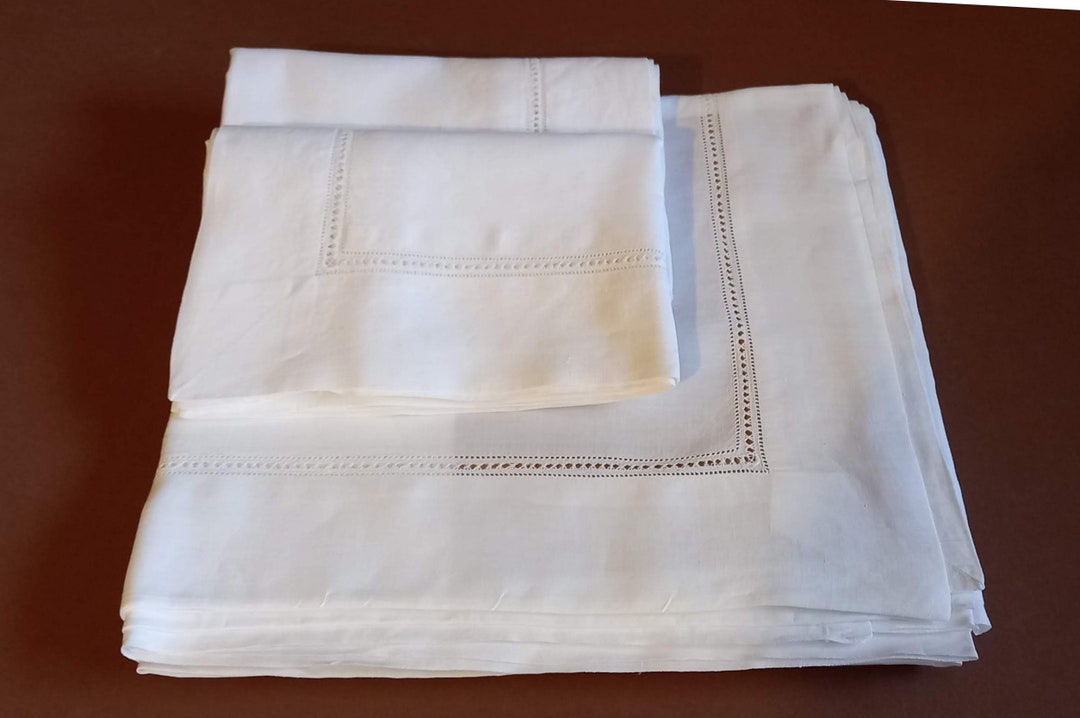Complete Double Sheet in Pure White Linen. Edge Embroidered With