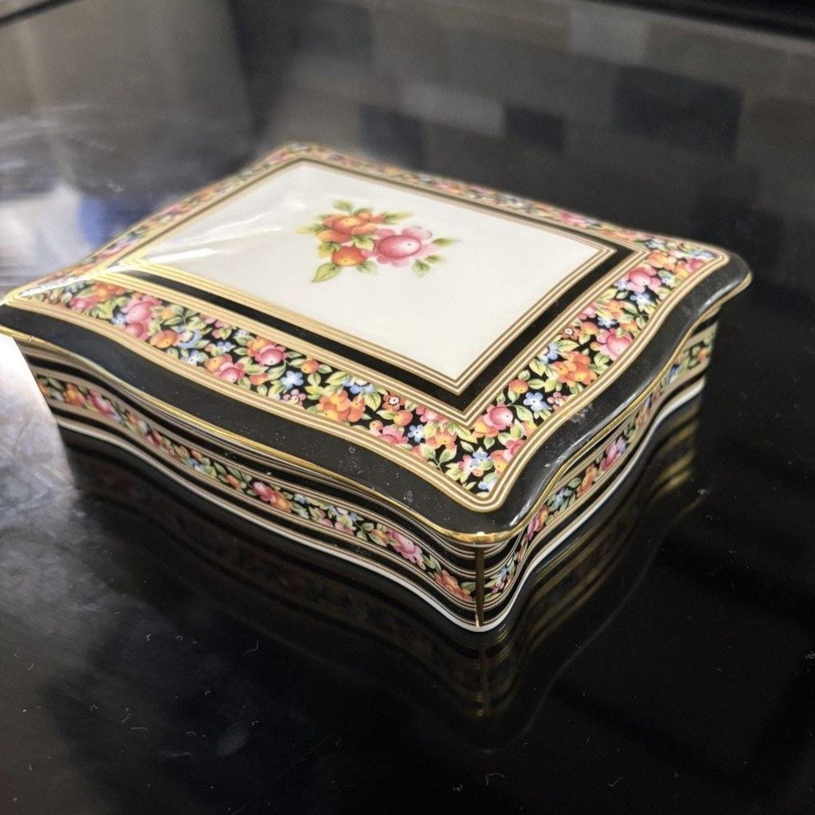 Clio by Wedgewood - Etsy