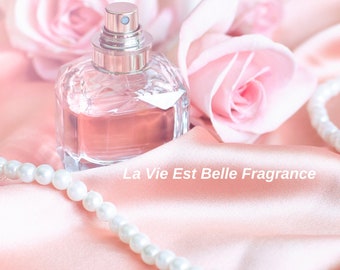 La Vie Est Belle Fragranced Wax melts by Toni Interior