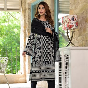 Zwarte katoenen Kurta-broek dupatta-set: Indiase etnische kleding in Pakistaanse stijl