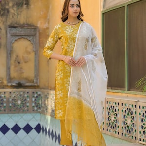 Elegant Summer Floral Suit Set, Ready to Wear Salwaar Kameez, Designer Women&#39;s Outfit, Free Shipping to USA, Multi-Color Option Available
