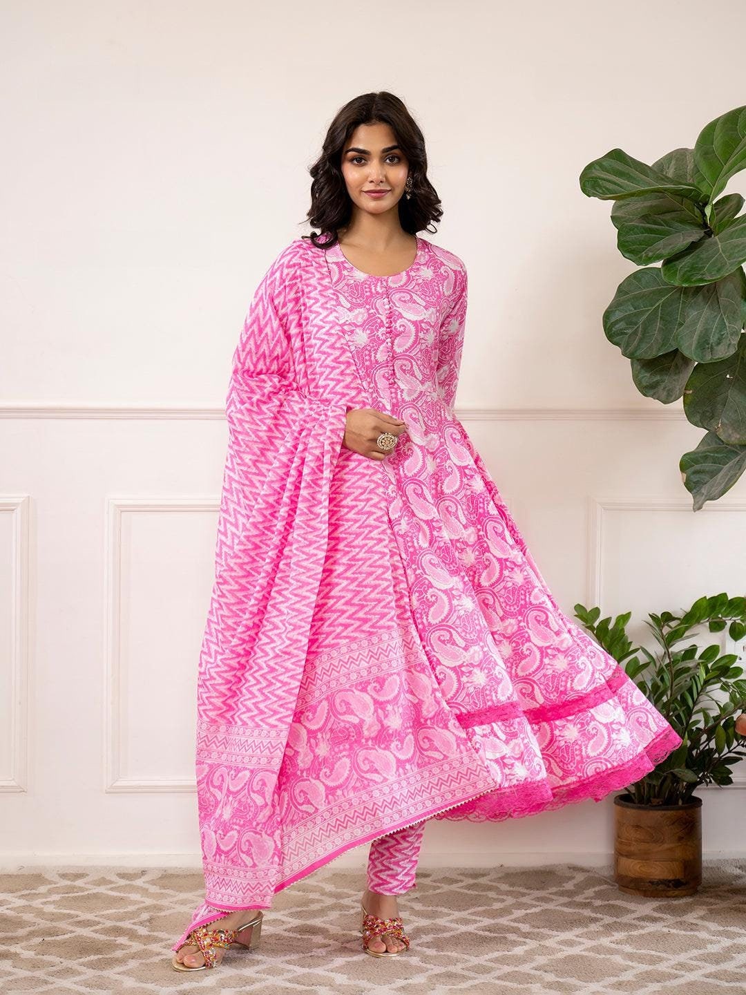 Plus Size Pink Printed Cotton Suit Set