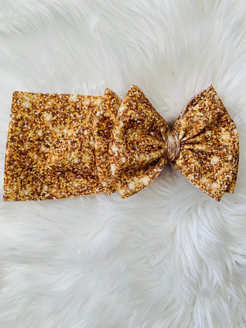Gold glitter wrap