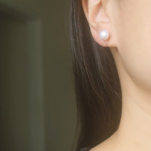8mm round Natural White Fresh water pearl stud invisible resin clip on earrings, non pierced earrings, Minimalist earrings, gift for her