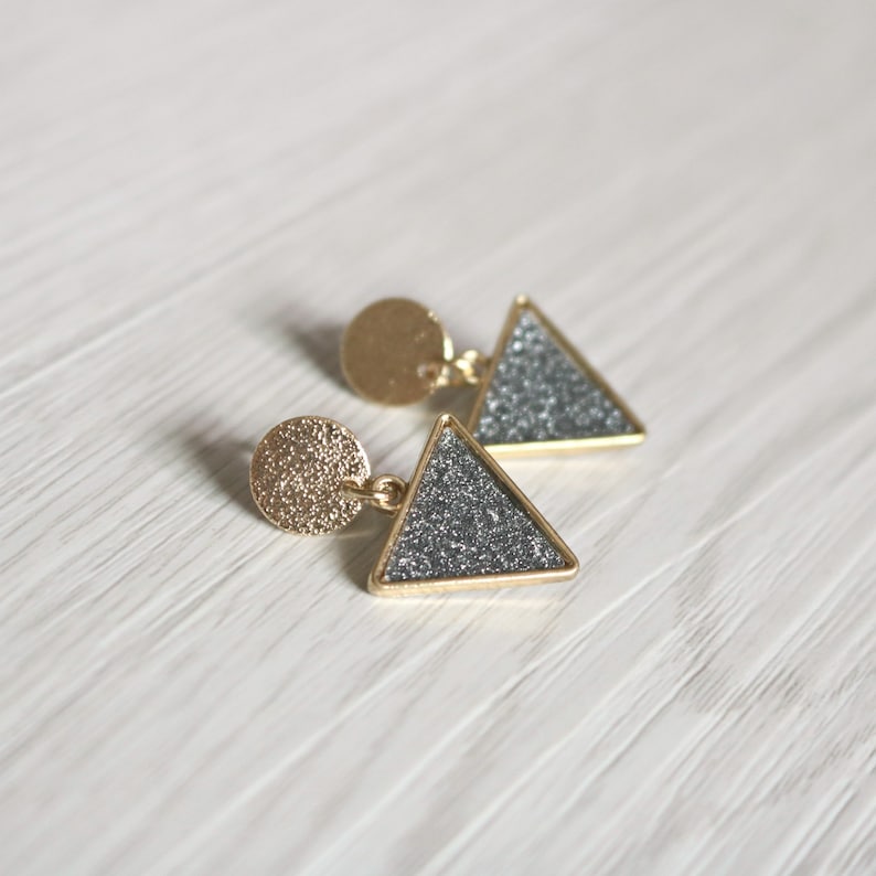 invisible clip on earrings clip on drop earrings non pierced earrings clip on earrings Triangle resin clip on earrings clip-ons