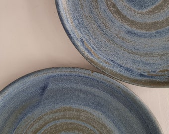 Frühstücksteller im Set (2 Stück), blau // Handgemachte Keramikteller mit matter Glasur // Steinzeug // BurgGold
