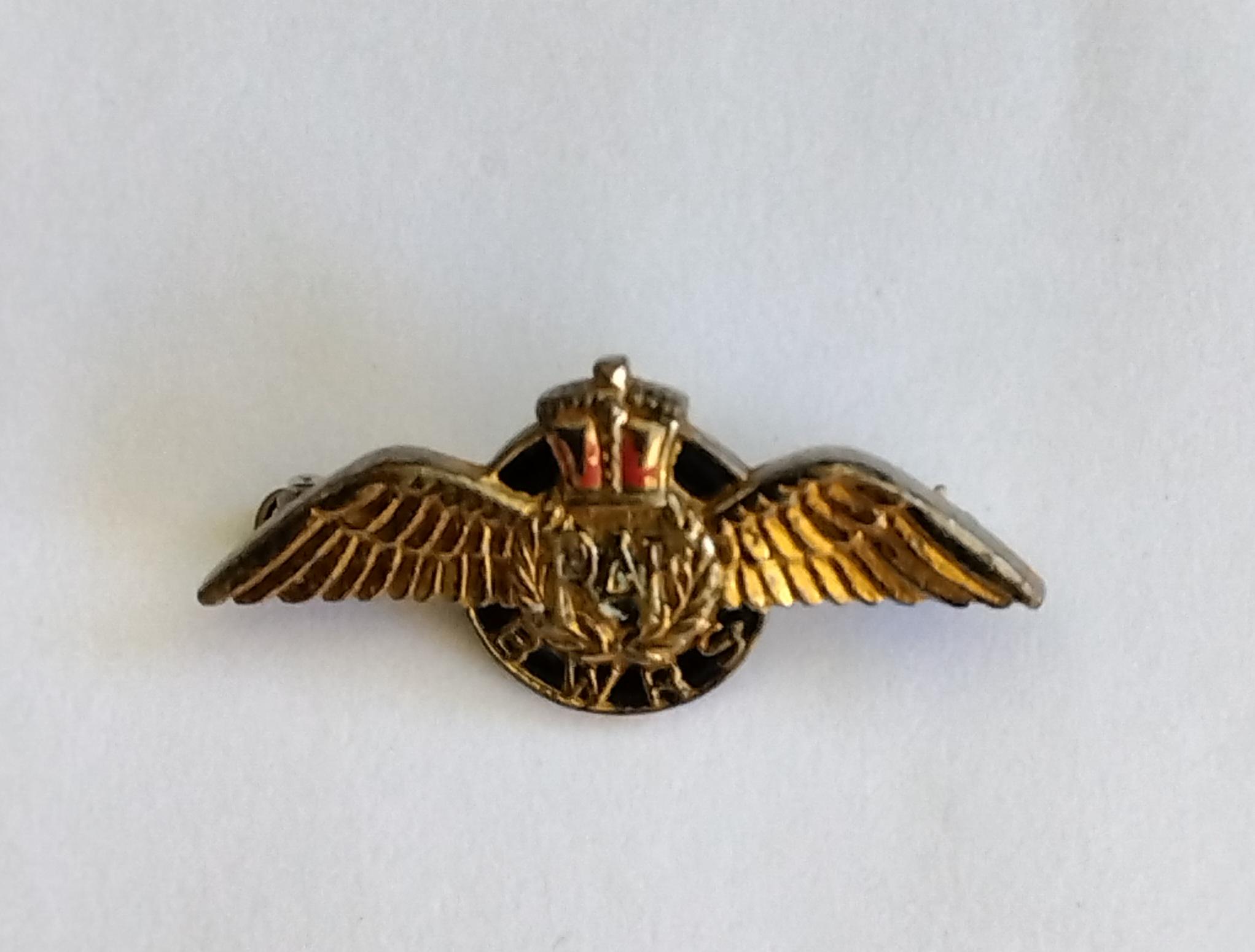 GBイギリス軍/英軍＊ＲＡＦ/空軍＊９Ｋ金製パイロットＷＩＮＧブローチ（実物） Raf Sweetheart Brooch - Etsy