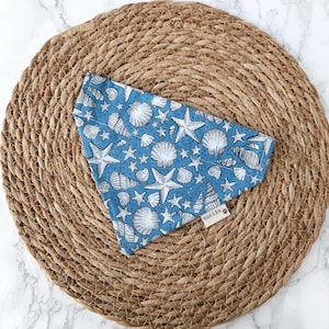 Seashell Dog Bandana: Coastal Cotton Over-the-Collar