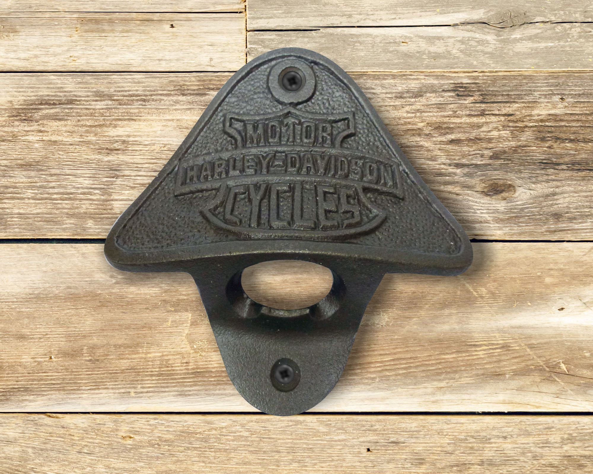 1 x BOTTLE OPENER GUINNESS CAST IRON WALL MOUNTED FIXINGS ** FREE P&P** 1 x BOTTLE OPENER GUINNESS CAST IRON WALL MOUNTED FIXINGS ** FREE P&P**