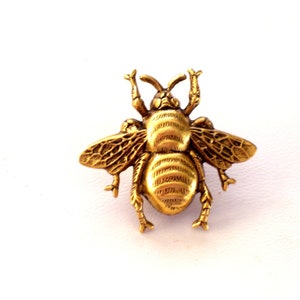Gold Honeybee Pin Brooch, Mother's Day Gift, Antiqued Gold Bee Pin, Gold Bee Tie Pin, Bee Lapel Pin, Bee Tie Tack, Bee Gift, Bee Accessory