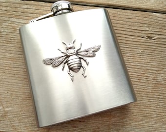 Bee Hip Flask, Silver Bee Flask, Stainless Steel Flask, 6 oz Flask, Pocket Flask, Liquor Flask, Flying Bee Flask, Unisex Gift