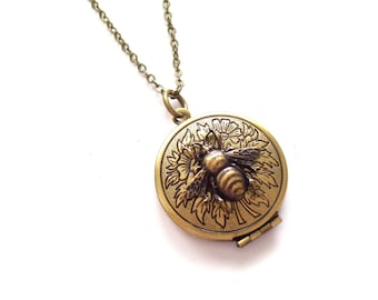 Floral Bee Locket, Brass Honeybee Locket Necklace, Antiqued Brass Bee Locket Pendant, Floral Locket, Bronze Honeybee Necklace, Bee Jewelry