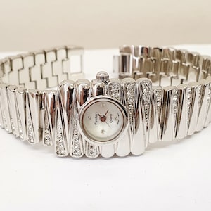 Stainless Steel Quartz Watch Water Resistant Silver Colour