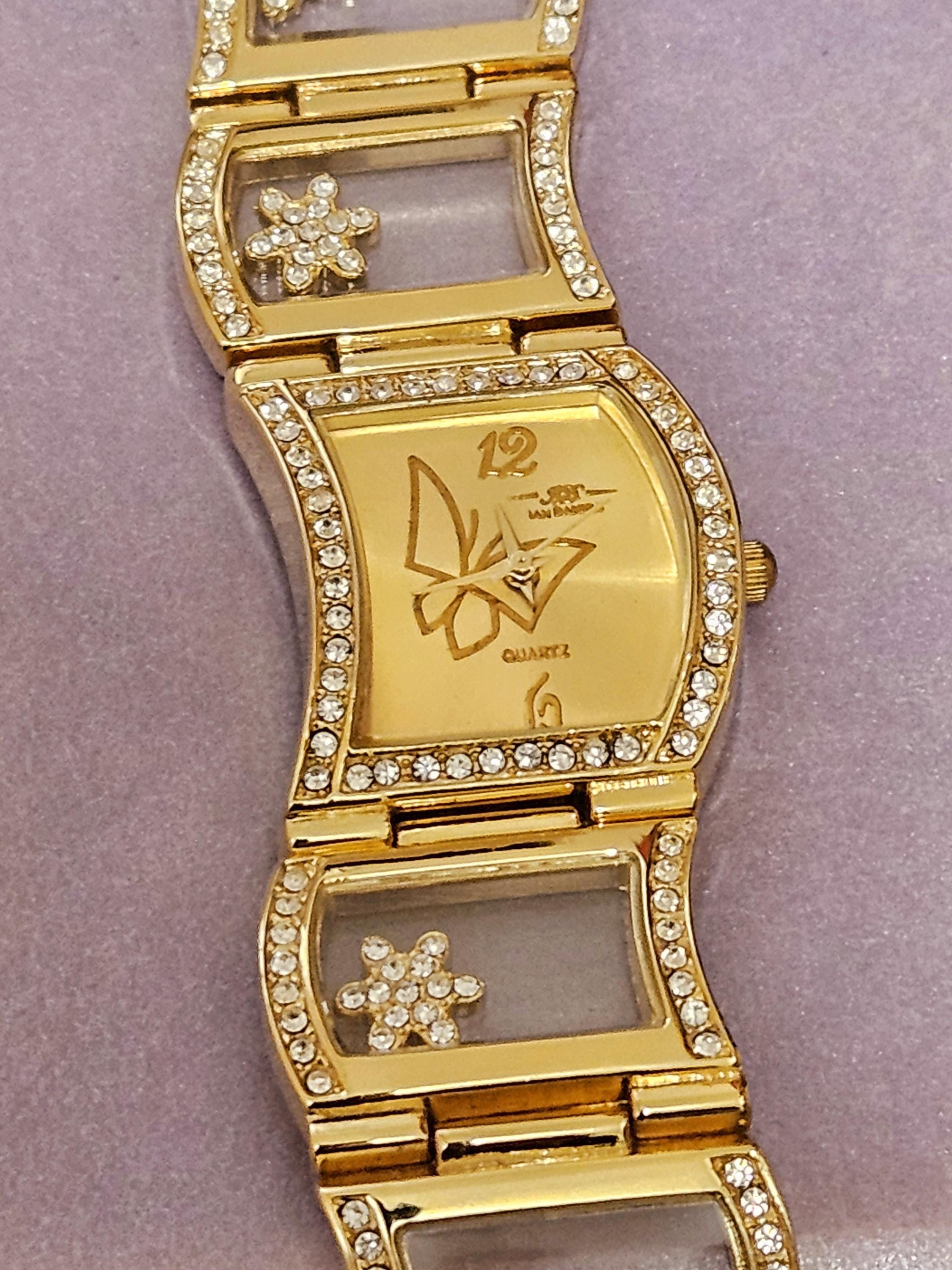 Women Luxury Butterfly Watch Gold Colour With Shining  display picture 1