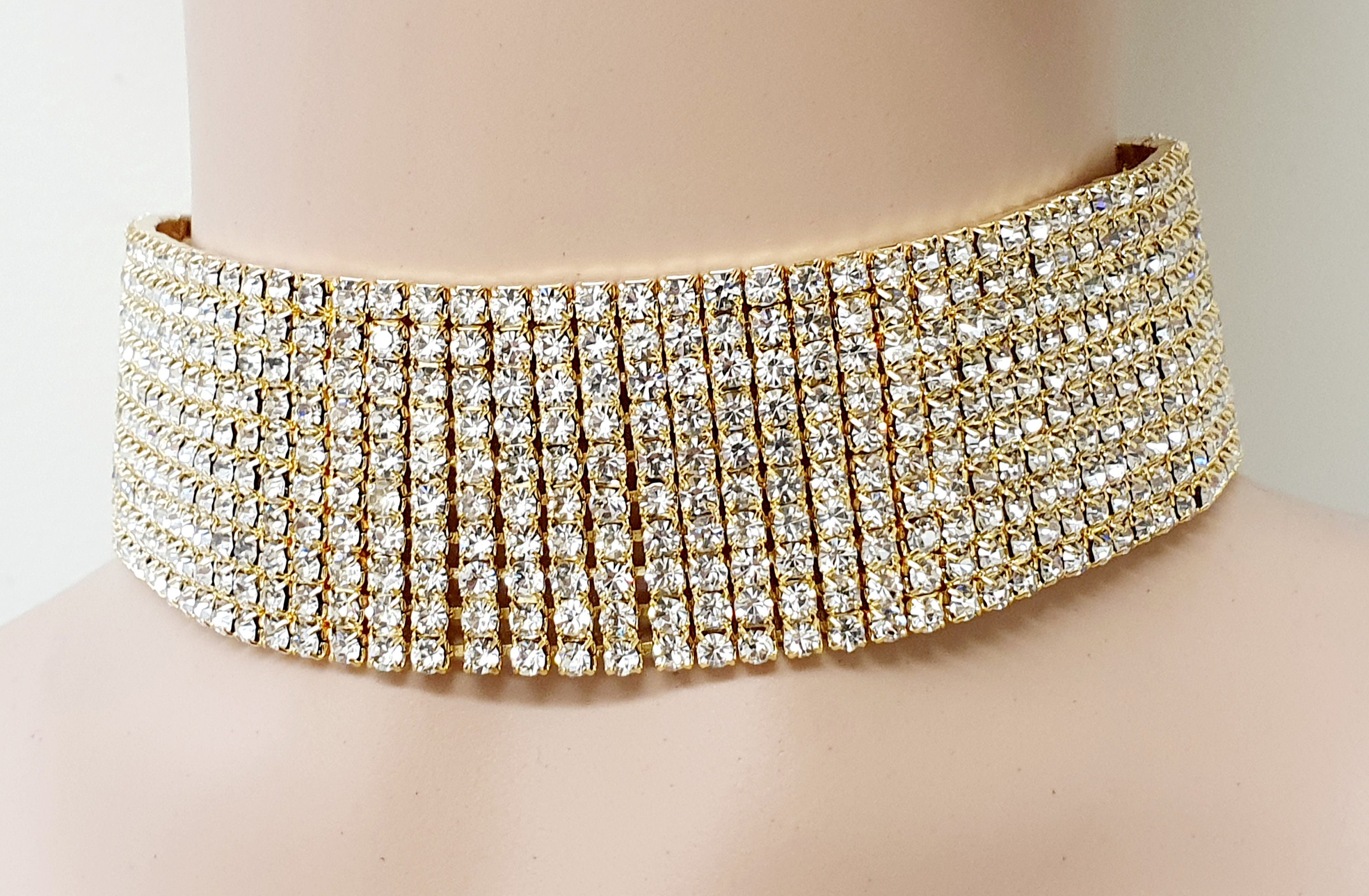 Gold plated choker necklace online deals