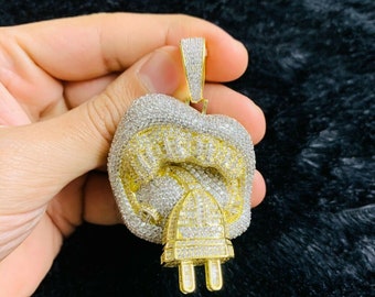 14k Gold Finish Plug Coming out of the Mouth Hip Hop Charm Pendant w/ Rope Chain