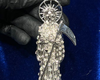 925 Sterling Silver St Meurte 0.7CTW VVS Moissanite Diamond Pendant with Chain