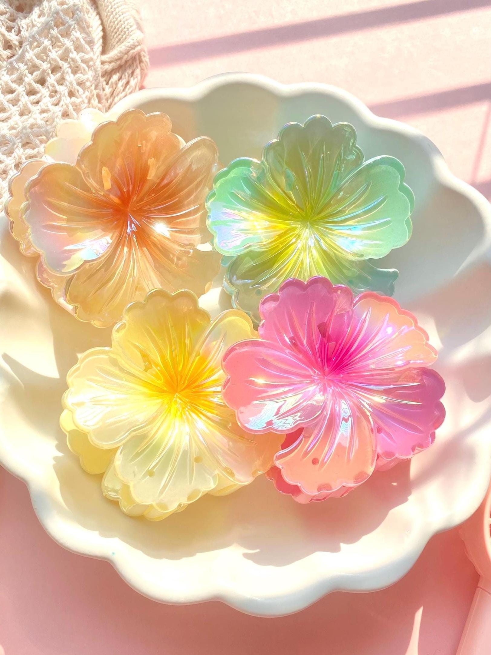 Iridescent Hibiscus Flower Claw Clip, Acrylic Hair Clip - Etsy