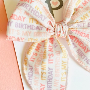 Birthday Girl, Bows, Birthday Pattern, Hair Bow, Party, Girl Party, Pink Bows, Birthday, Girl Accessories, Toddler girls, Baby girl