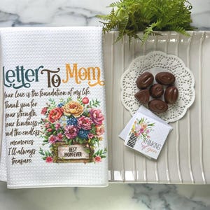 Mom ~ Buchstabe an Mom Best Mom Waffel Weave Küchenhandtuch | Muttertag | Schöne Schriftserie | Geschenk | Gästehandtuch | Mamas Geburtstag