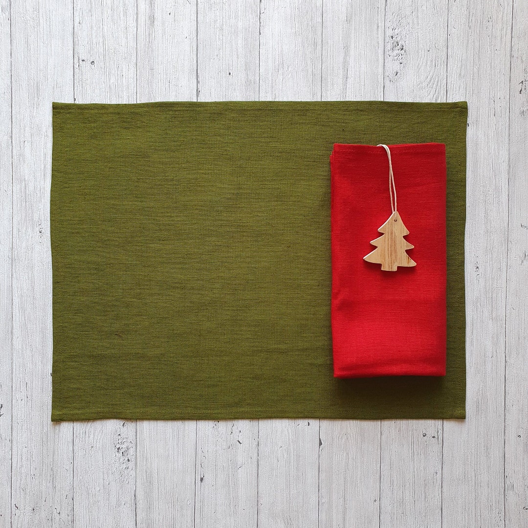 Dark Green Placemats. Linen Placemat Set. Natural Table Mats. Fabric