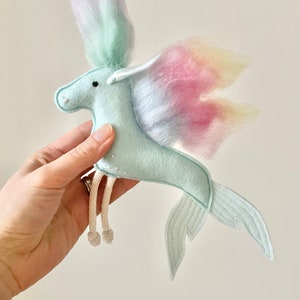 Ponymermaid puppet / cake topper for Mimiki puppet theatre