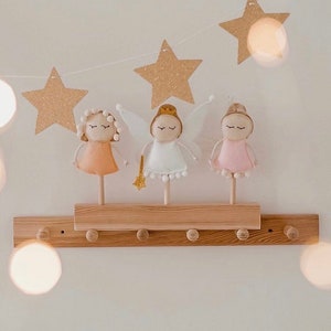 Display for Mimiki puppets