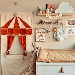 Rusty Orange puppet doorway theatre by MIMIKI