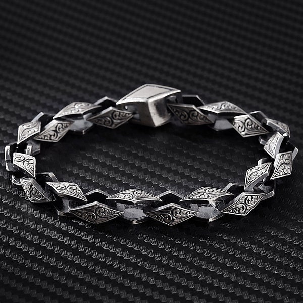 Graviertes Armband aus Sterlingsilber, handgefertigte Herrenkette, einzigartiges Armbandgeschenk für Ehemann, handwerklich gefertigt, Luxusschmuck, maßgeschneidert