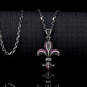 Fleur de Lis zilveren ketting heren met rode zirkoon, hanger, cadeau man, mannen Valentijnsdagcadeau, handgemaakte sterlingzilveren sieraden voor mannen
