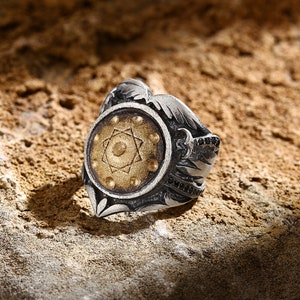Gold thumb ring designs for mens clearance