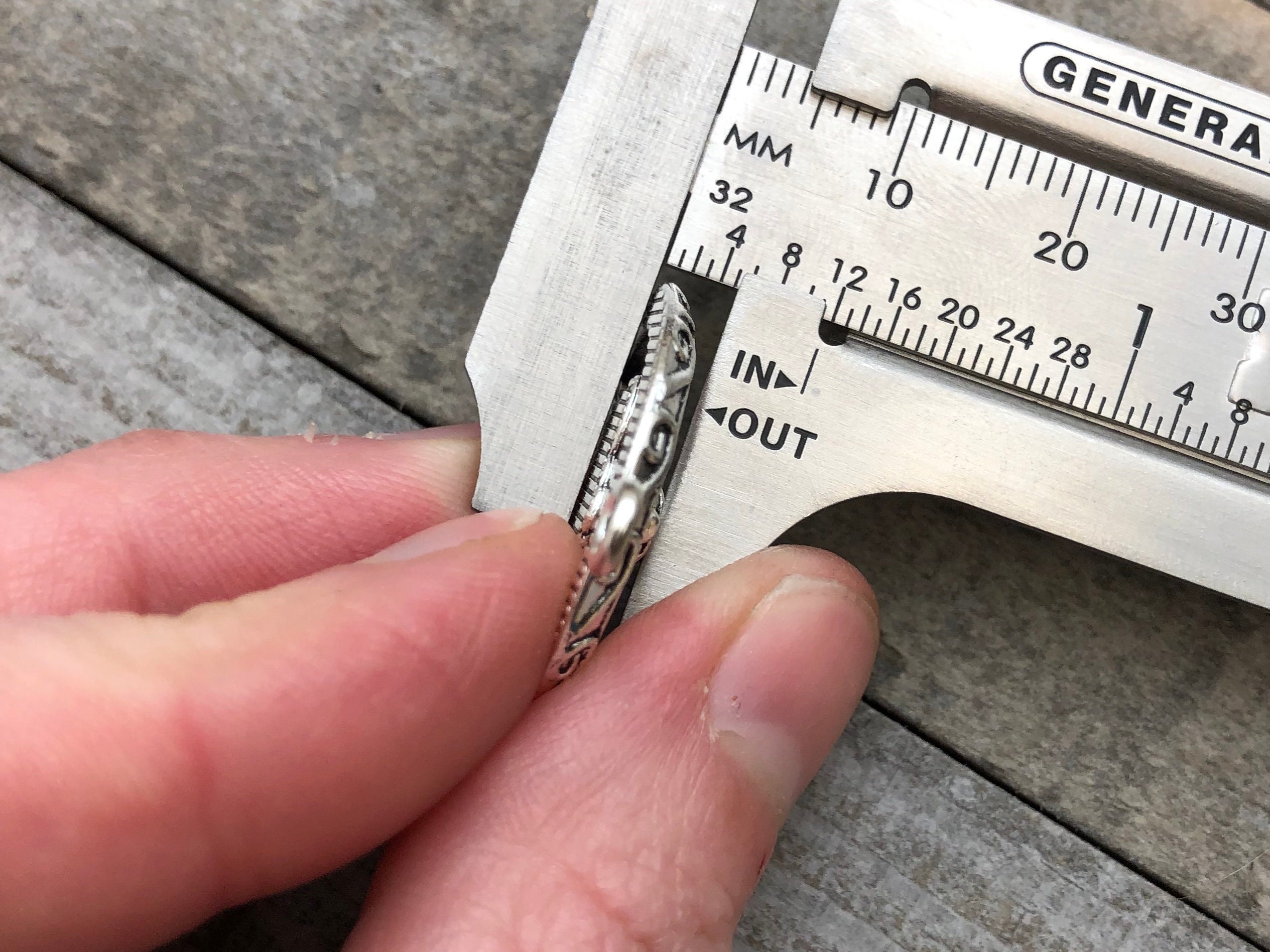 is 1 inch the same as 25mm