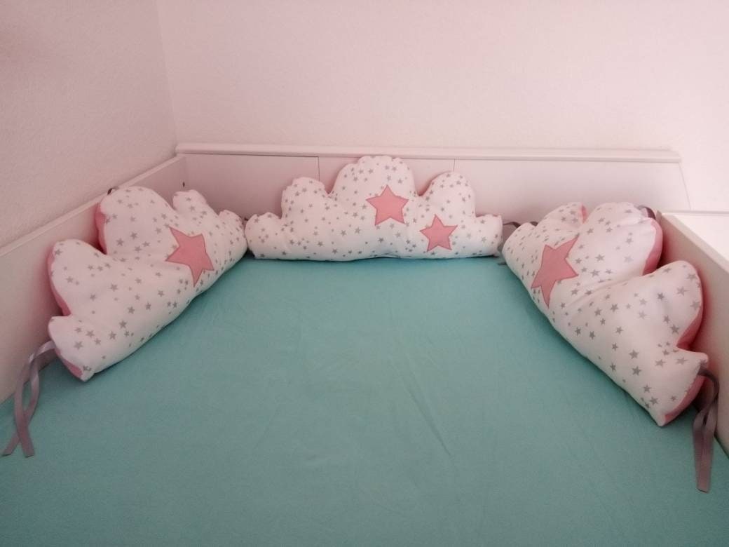 Tour de Lit Coussin Nuage Argenté et Rose