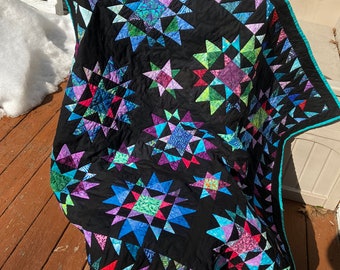 Festival Star quilted throw