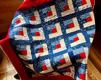 Patriotic Log Cabin laptop or crib quilt, red, white and blue