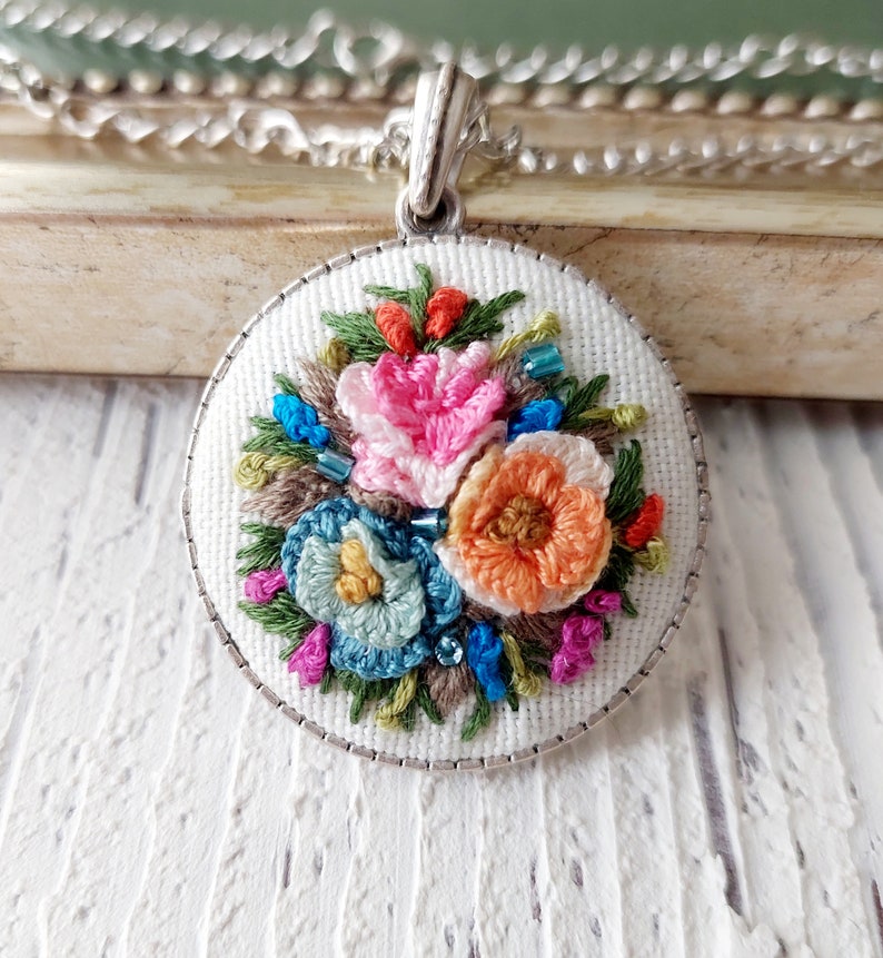 Floral and Bead Hand Embroidered Jewellry, Vintage, Colorful Rose Embroidery Necklace, Gift for Women image 1