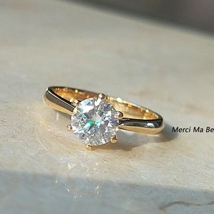 1CT Runde Moissanite Ring / 6 Prong Moissanite Ring / Hochzeit Verlobungsring / Solitär Moissanite Ring / Solid Gold Moissanite Ring