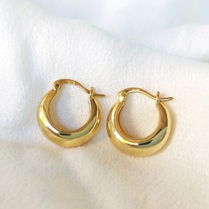 Bold Dome Huggie Earrings/ Chunky Huggie Earrings/ 925 Sterling Silver Huggie Earrings/ 18K Gold Plated Huggie Earrings