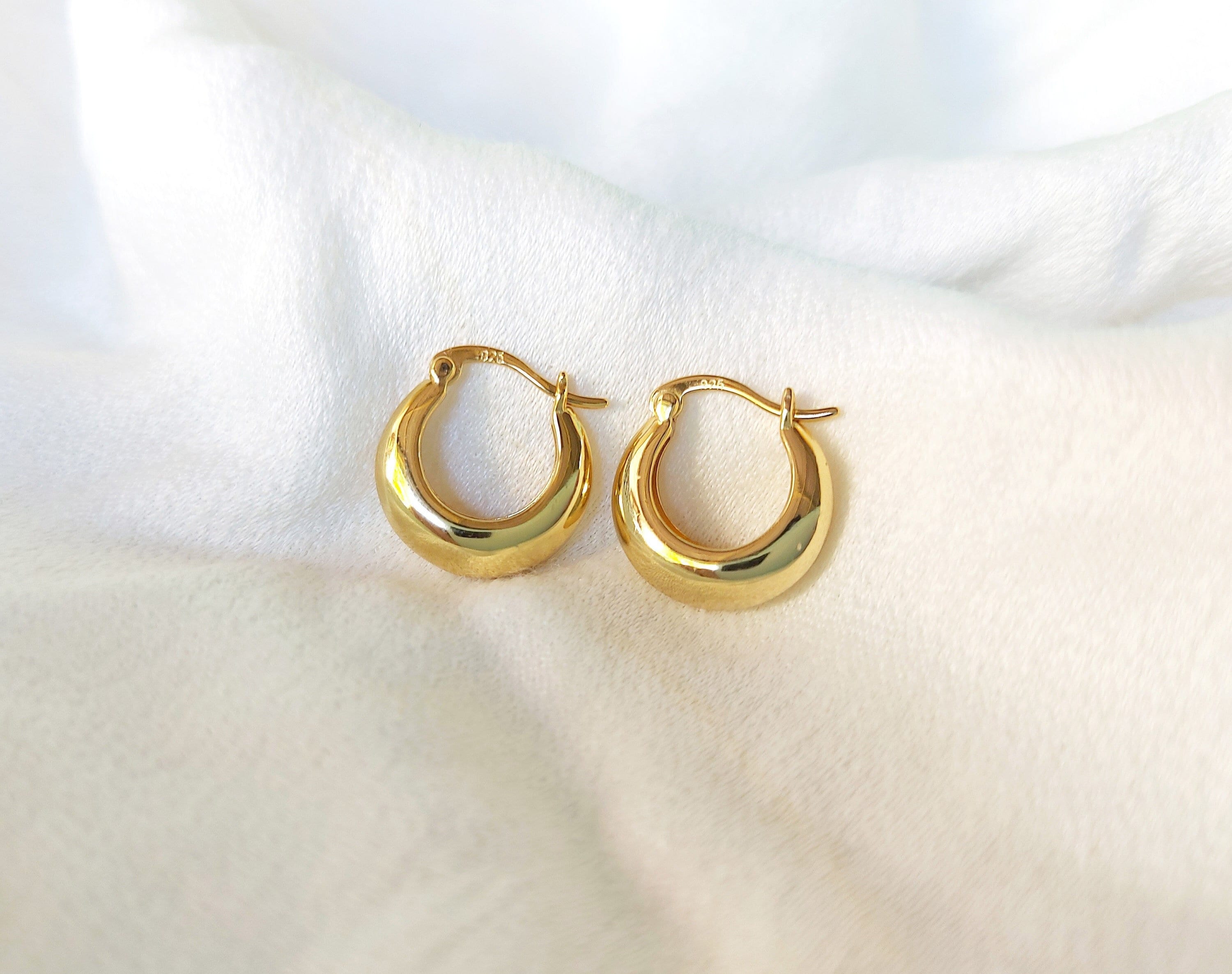 Bold Dome Huggie Earrings/ Chunky Huggie Earrings/ 925 Sterling Silver Huggie Earrings/ 18K Gold Plated Huggie Earrings