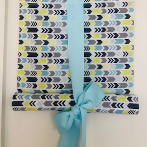 Moving Forward Cute Door Security Curtain