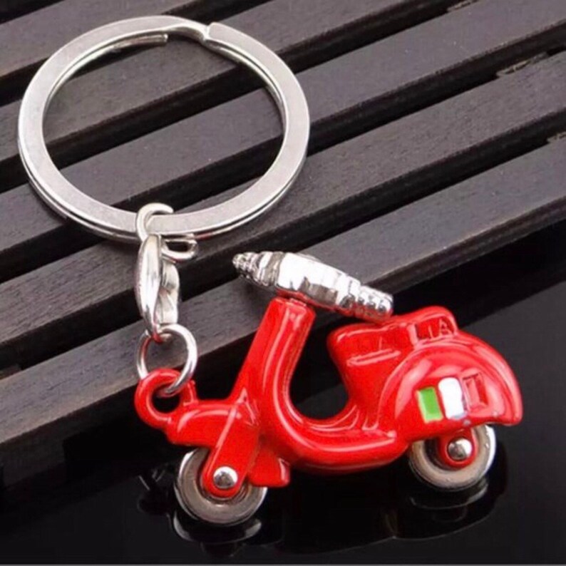 Vespa Scooter Italian Keychain / Vespa Keychain / Italian Etsy