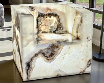 Rare Nacar Onyx Chair – Handmade Onyx Armchair – Luxury Stone Furniture – Modern Statement Piece