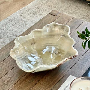 Cream Onyx Bowl - Decorative Centerpiece Bowl