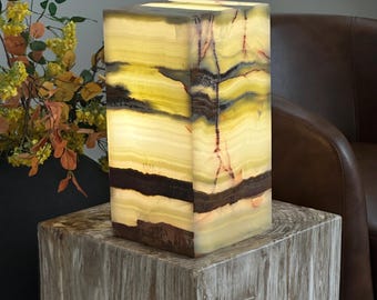 Green Onyx Table Lamp - Unique and Exquisite Stone Lamp for Living Room & Bedroom