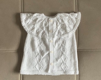 Gilet enfant tricoté main 2-3 ans en blanc