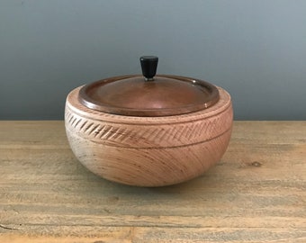 Wood bowl with copper lid