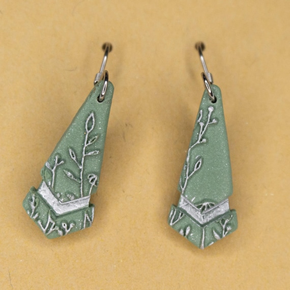 Sage Green & Silver Wildflower Stainless Steel Drop Polymer Clay Earrings, Gift for Her, Spring Earrings, Summer Earrings, Nature Earrings