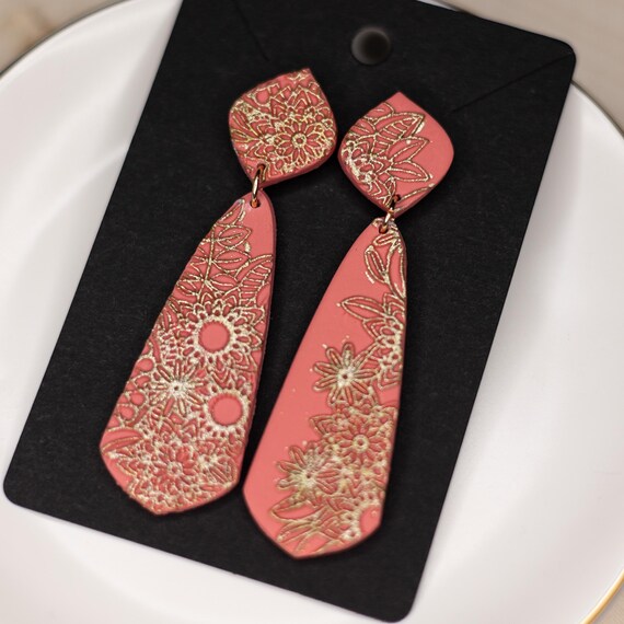 Summer Flower Coral Rose Gold Stainless Steel Post Polymer Clay Earrings, Gift for Her, Spring Earrings, Summer Earrings, Nature Earrings