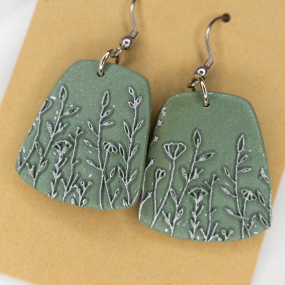 Sage Green & Silver Wildflower Stainless Steel Dangle Polymer Clay Earrings, Gift for Her, Spring Earrings, Summer Earrings, Nature Earrings